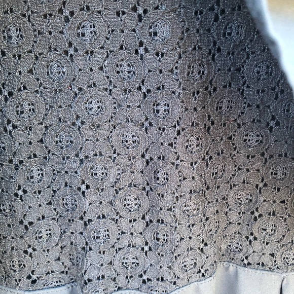 Gorgeous Black Cutout Romper🌿 - Picture 5 of 6